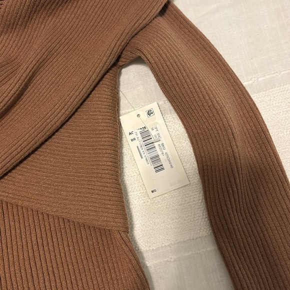 ASTR Zayla Sweater in Camel - Picture 3 of 13